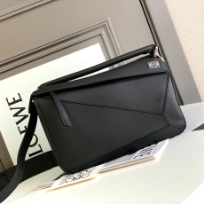 Loewe Puzzle Bags